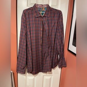 Beautiful and Iconic Robert Graham Shirt, Size 3XL